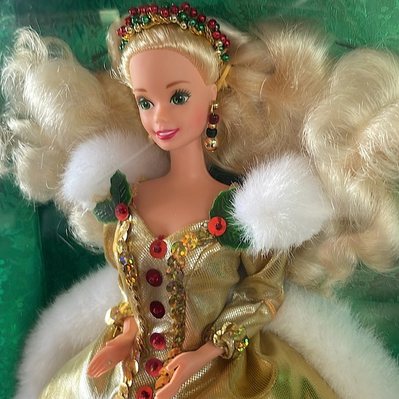 1994 Rare Misprint Boxart Happy Holidays Barbie Special Edition NIB Mint - Picture 3 of 14